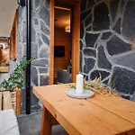 Apartamento Swiatlomir