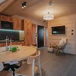 Swiatlomir Apartamento *