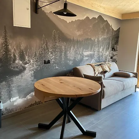 Swiatlomir Apartment
