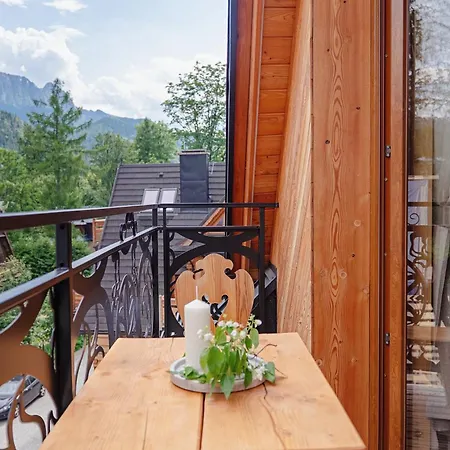 Swiatlomir Apartment