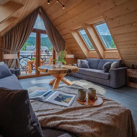 Swiatlomir Apartment *