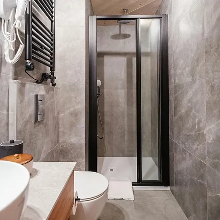 Swiatlomir Apartment